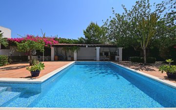 Property slide 9