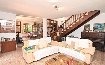 Property slide 12