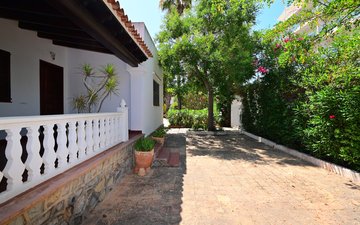 Property slide 27