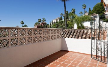 Property slide 34