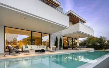 Property slide 21