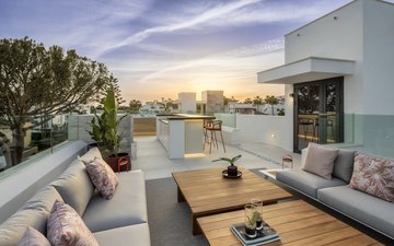 Property slide 18