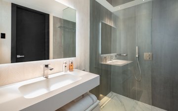 Property slide 19