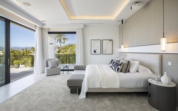 Property slide 18