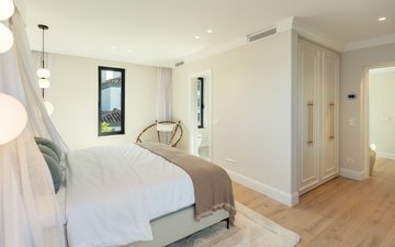 Property slide 17