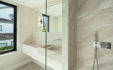 Property slide 18