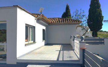Property slide 15