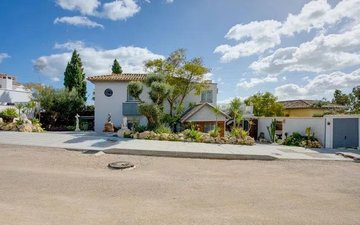 Property slide 24