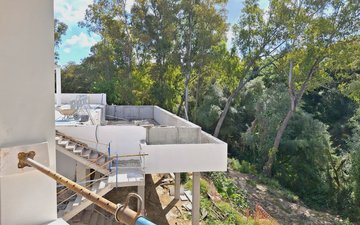 Property slide 4