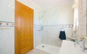 Property slide 19