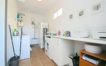 Property slide 16
