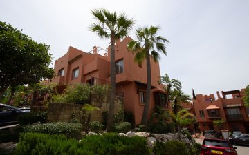 Property slide 44