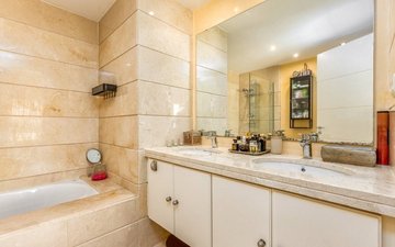 Property slide 21