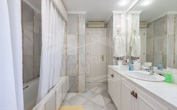 Property slide 17