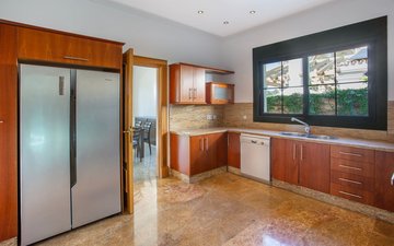 Property slide 8