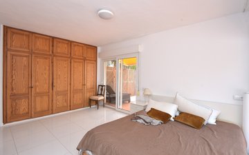 Property slide 31