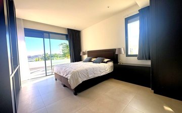 Property slide 17