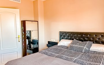 Property slide 20
