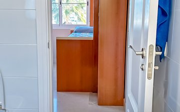 Property slide 16