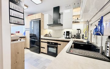 Property slide 7
