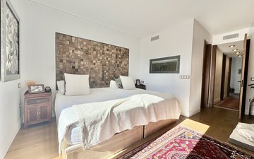 Property slide 15