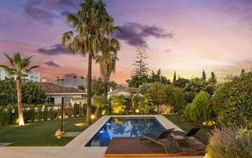 Property slide 22