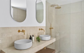 Property slide 17