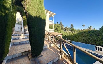 Property slide 47