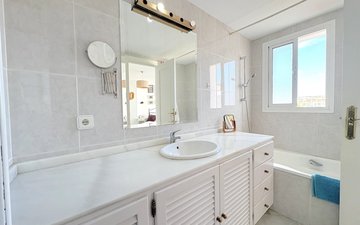 Property slide 31