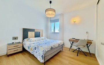 Property slide 25