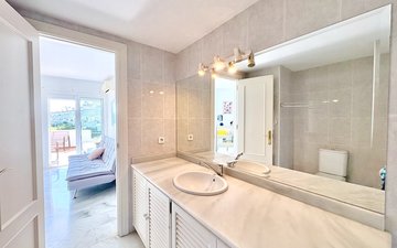 Property slide 31