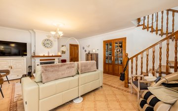 Property slide 23