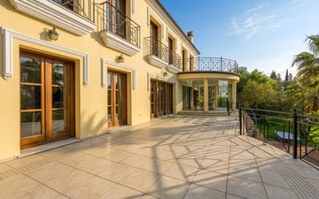 Property slide 49
