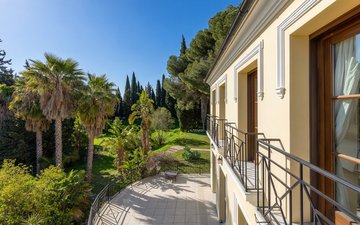 Property slide 29