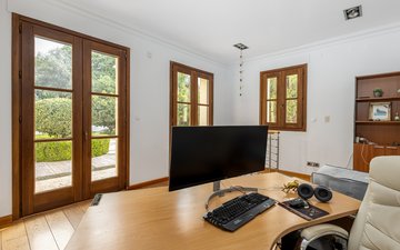 Property slide 40