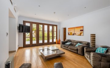 Property slide 46