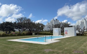 Property slide 44