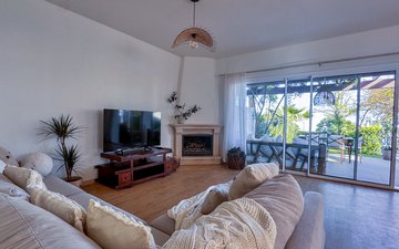Property slide 9