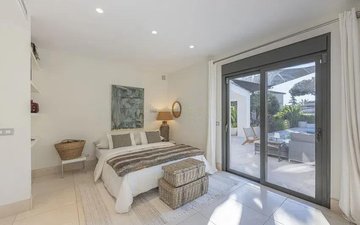 Property slide 30