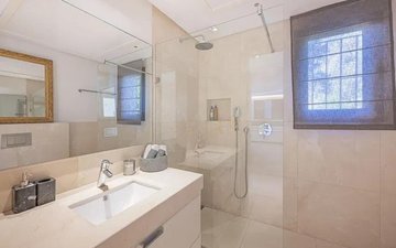Property slide 33