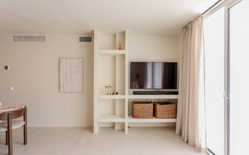 Property slide 4