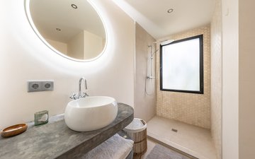 Property slide 30