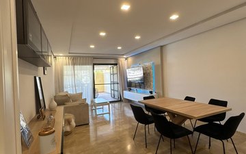 Property slide 21