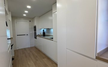 Property slide 22