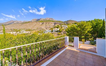 Property slide 17