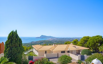 Property slide 33