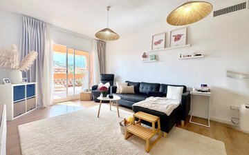 Property slide 17