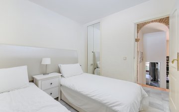 Property slide 17