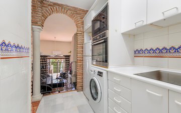 Property slide 20