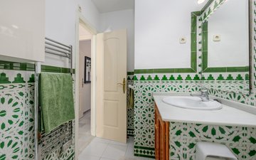 Property slide 19